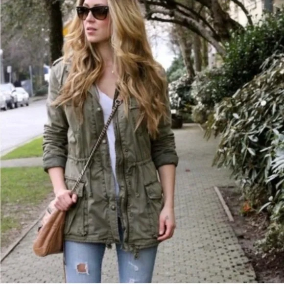 Aritzia Talula Trooper Cargo Jacket, S - Picture 4 of 7